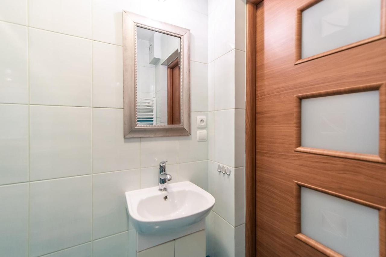 Pod Roza Wiatrow Apartment Kolobrzeg Luaran gambar