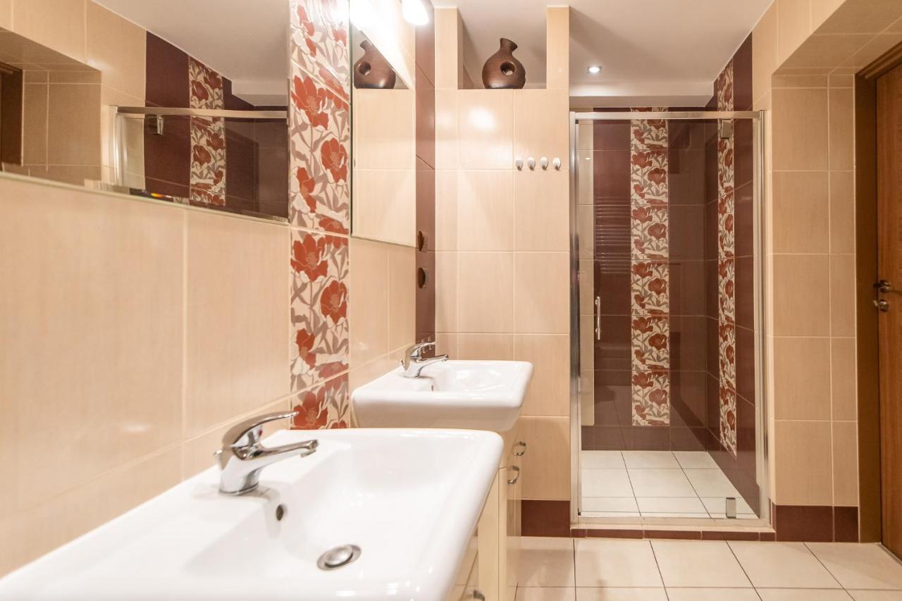 Pod Roza Wiatrow Apartment Kolobrzeg Luaran gambar